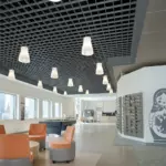 Потолок Грильято GL15 120x120 графит, в офисе