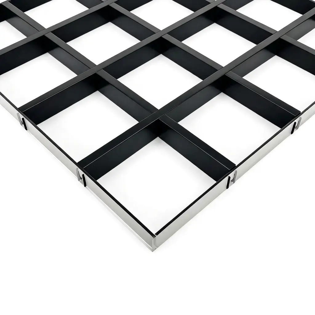 Потолок Грильято GL15 150×150 черный RAL 9005